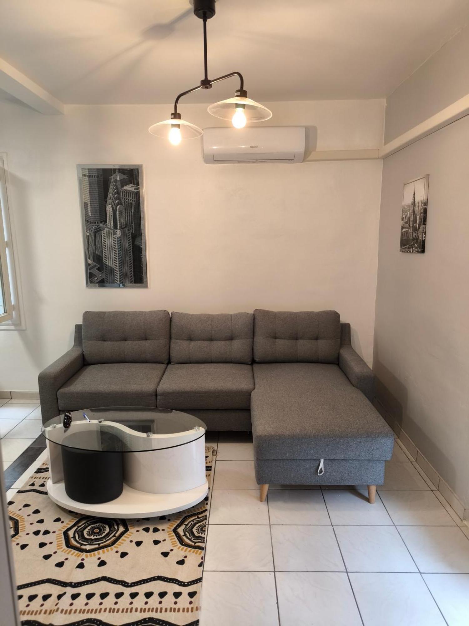 F1 200 Metre De La Gare Apartment Perpignan Luaran gambar