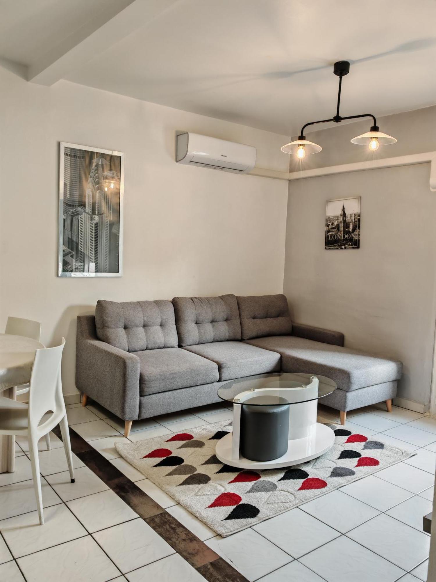 F1 200 Metre De La Gare Apartment Perpignan Luaran gambar